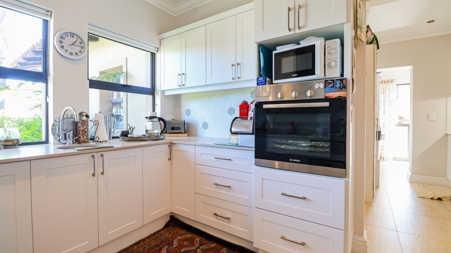 3 Bedroom Property for Sale in The Hill Western Cape